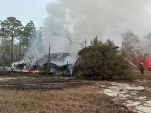 Fire ravages mobile home in Citrus County