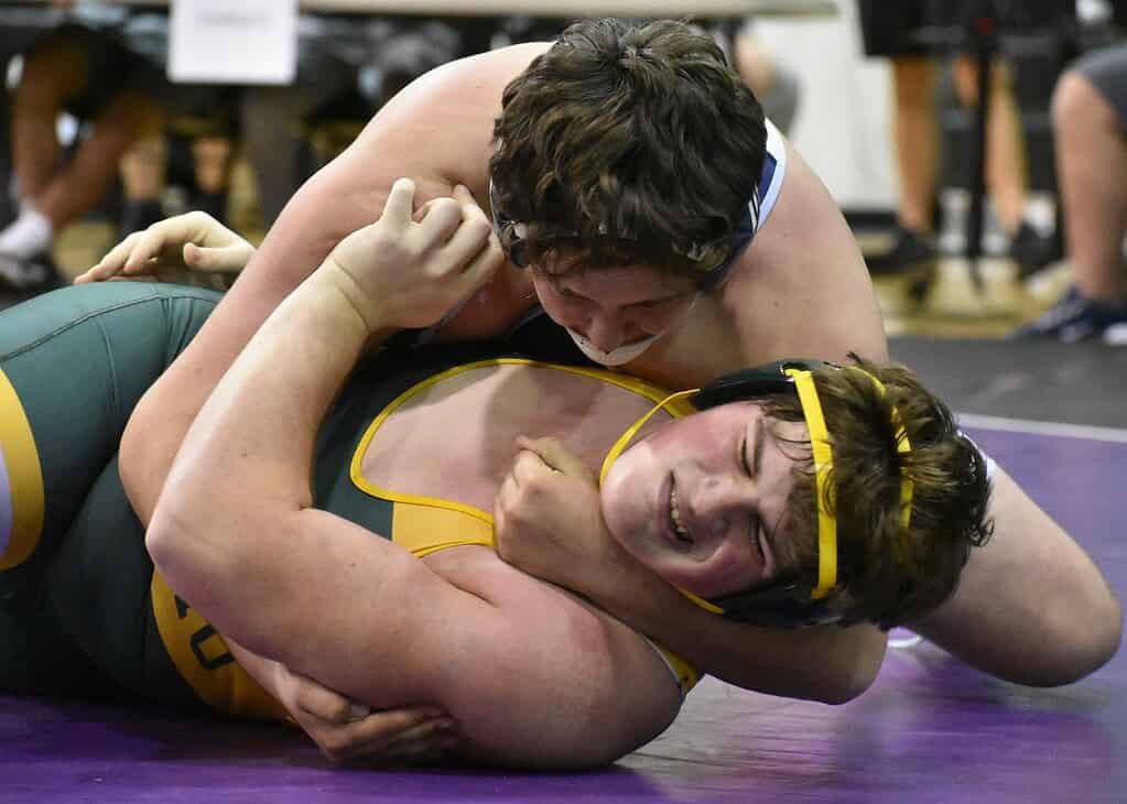 Springstead Wrestlers Take Second in District 2A-5 Meet