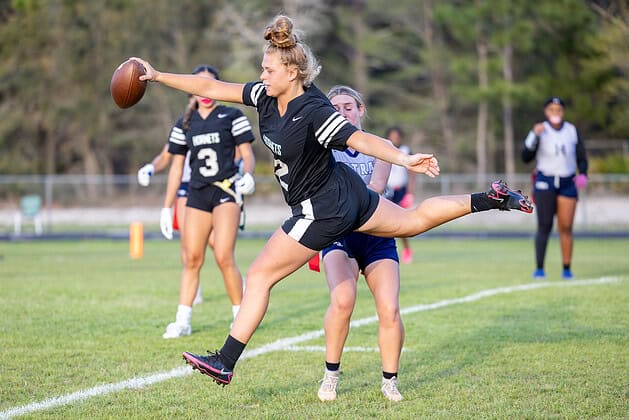 Weeki Wachee Hornets Shut Out Central Bears 31-0