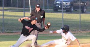 Big inning carries Dunnellon past Citrus