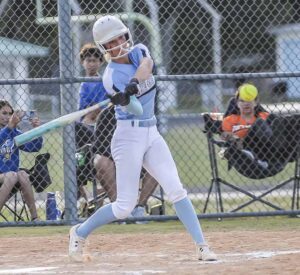 Sharks stay hot, rout Zephyrhills 16-3