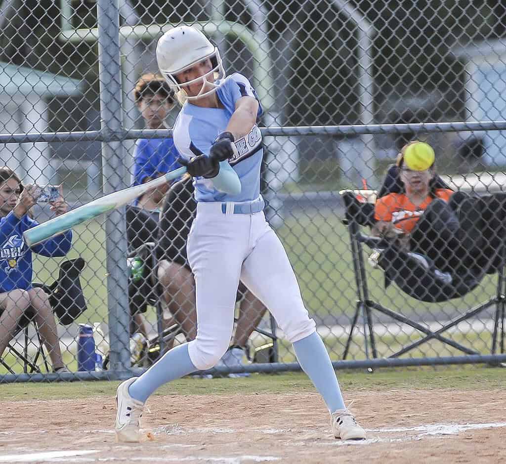 Sharks stay hot, rout Zephyrhills 16-3