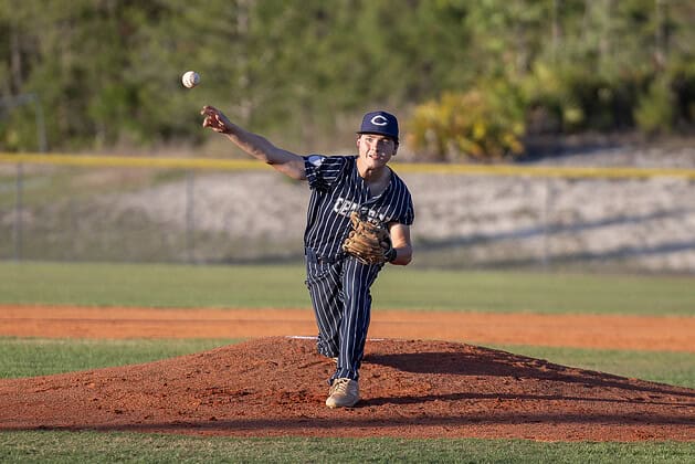 Weeki Wachee Hornets Down Central Bears 14-4 in District Semifinals
