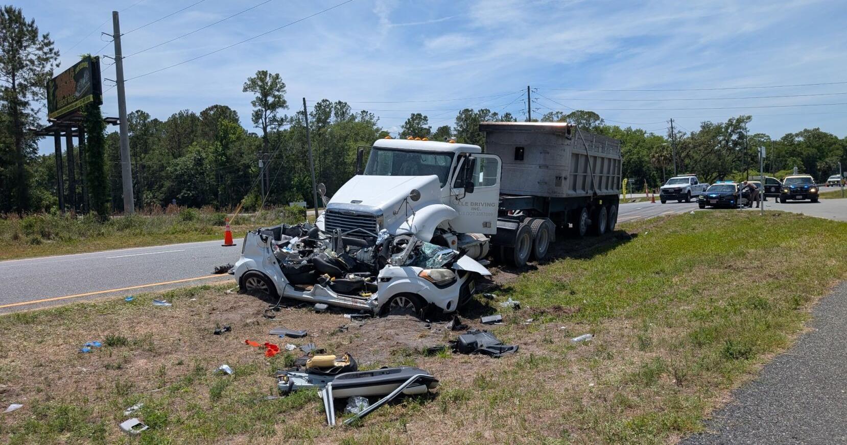 Crystal River Man Dies in Semi-Truck Crash