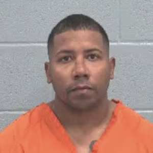 Pasco deputy arrested for sending dead body photo to teen student