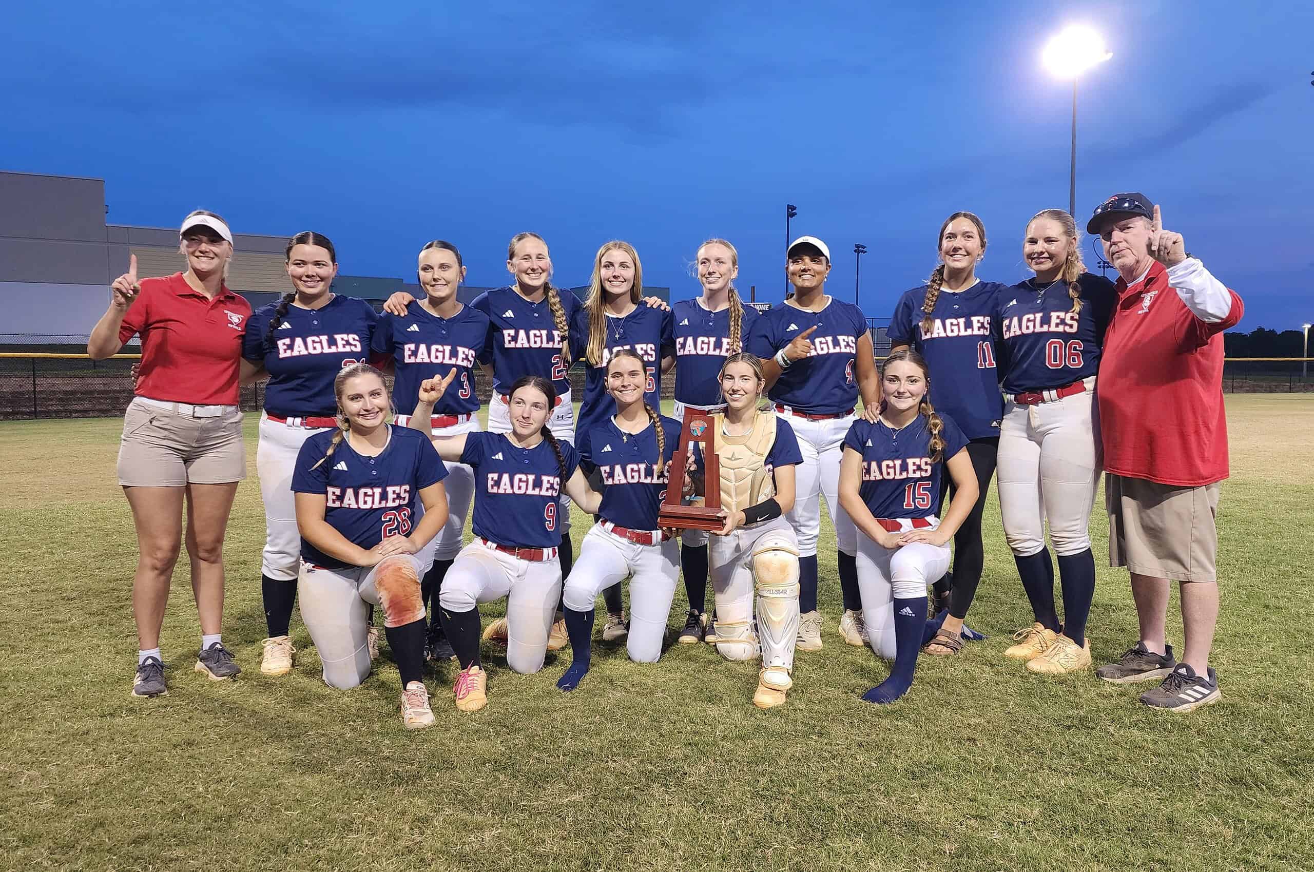 Springstead Eagles Win 5A District 8 Softball Championship